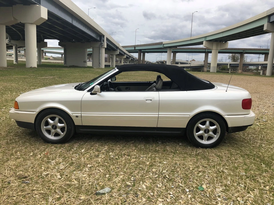 1995 Audi Coupe & Cabriolet - Image 15 of 31