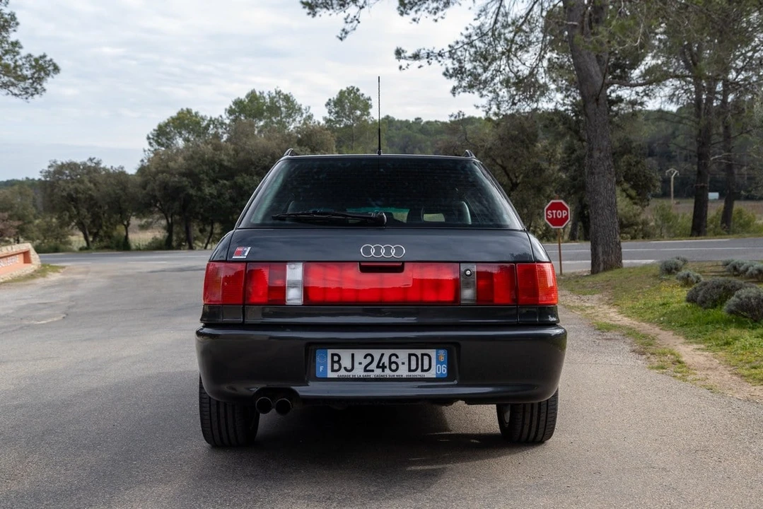 1995 Audi RS2 Avant - Image 9 of 30