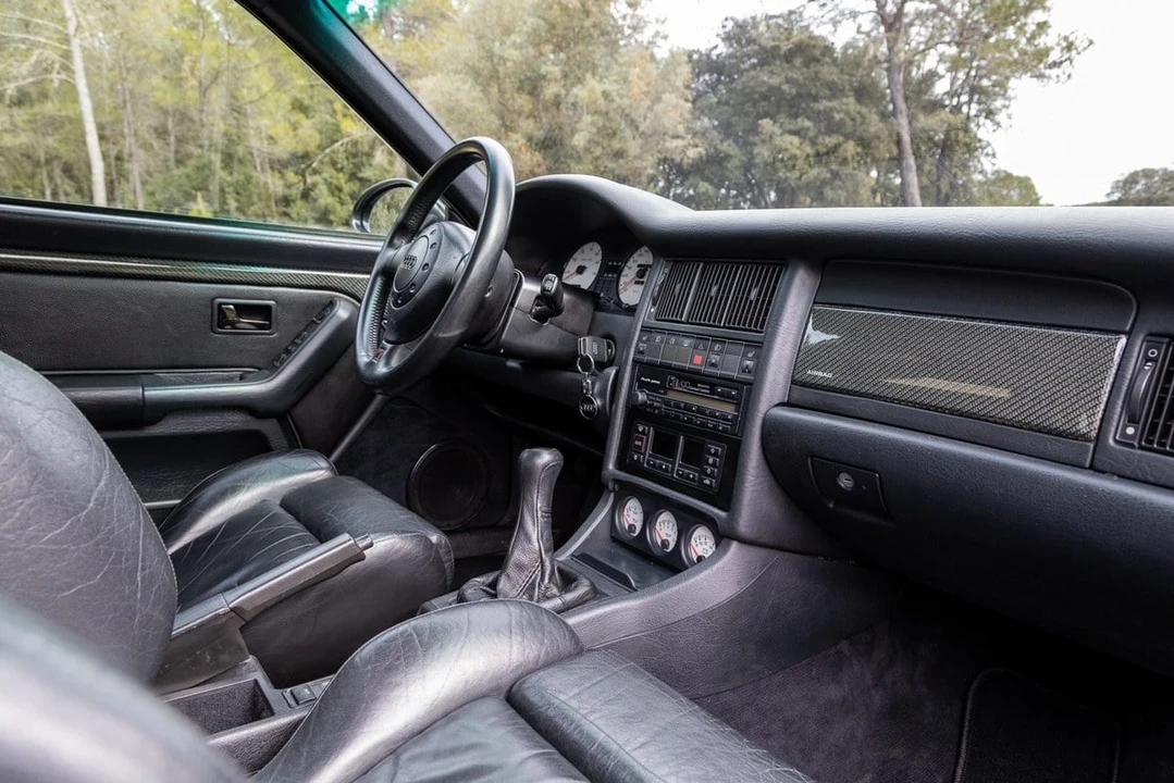 1995 Audi RS2 Avant - Image 25 of 30