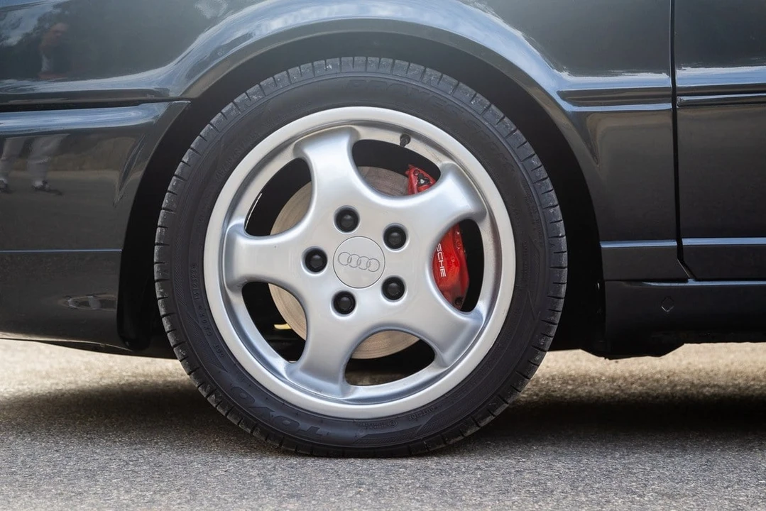 1995 Audi RS2 Avant - Image 22 of 30