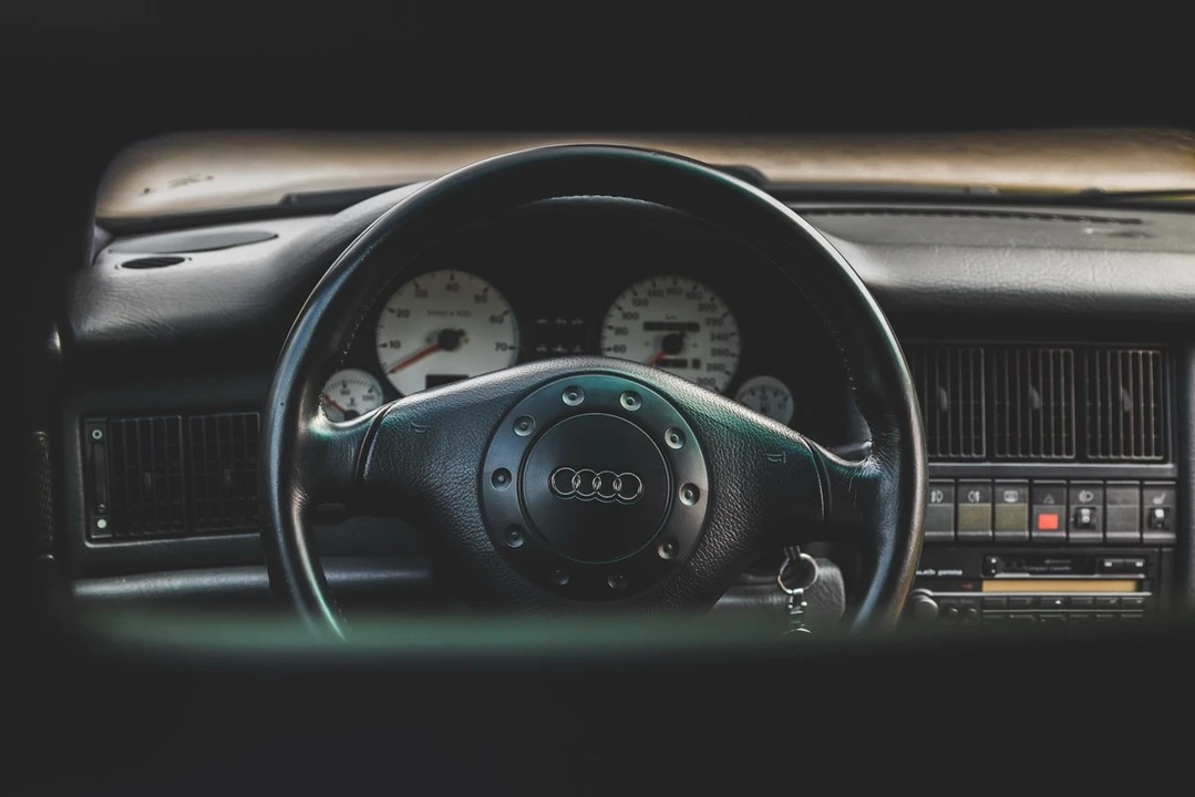 1995 Audi RS2 Avant - Image 26 of 30