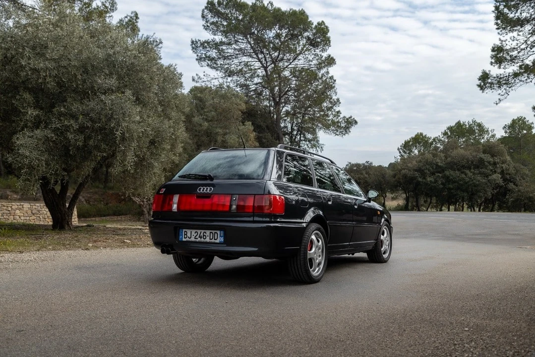 1995 Audi RS2 Avant - Image 6 of 30