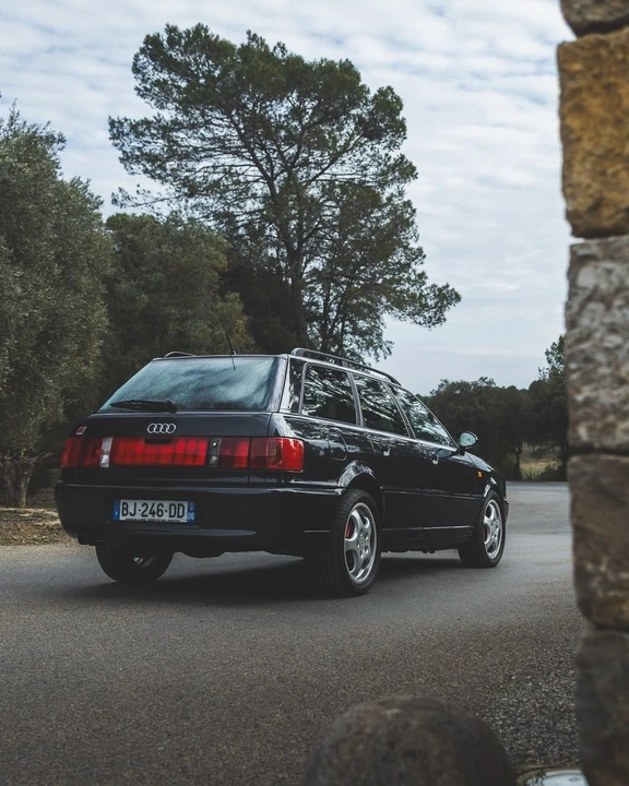 1995 Audi RS2 Avant - Image 7 of 30