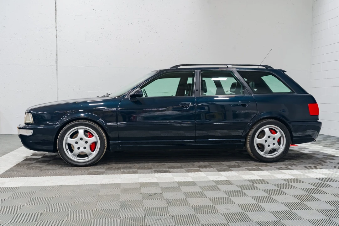 1995 Audi RS2 Avant - Image 16 of 31