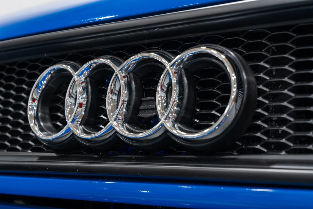 1995 Audi RS2 Avant - Image 25 of 31