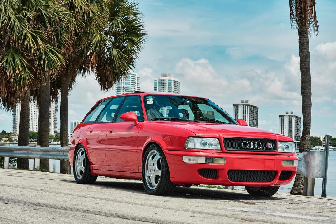 1995 Audi RS2 Avant - Image 13 of 31