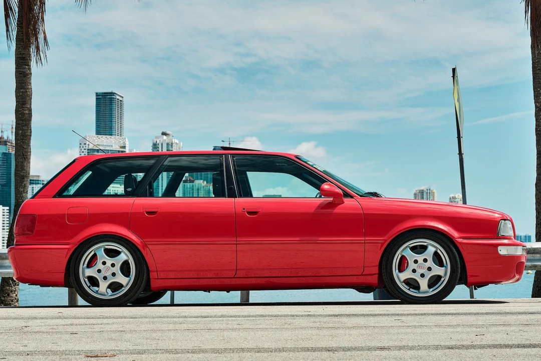 1995 Audi RS2 Avant - Image 16 of 31