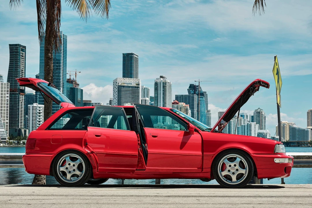 1995 Audi RS2 Avant - Image 27 of 31