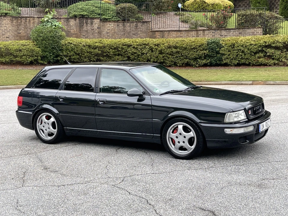 1995 Audi RS2 Avant - Image 14 of 31