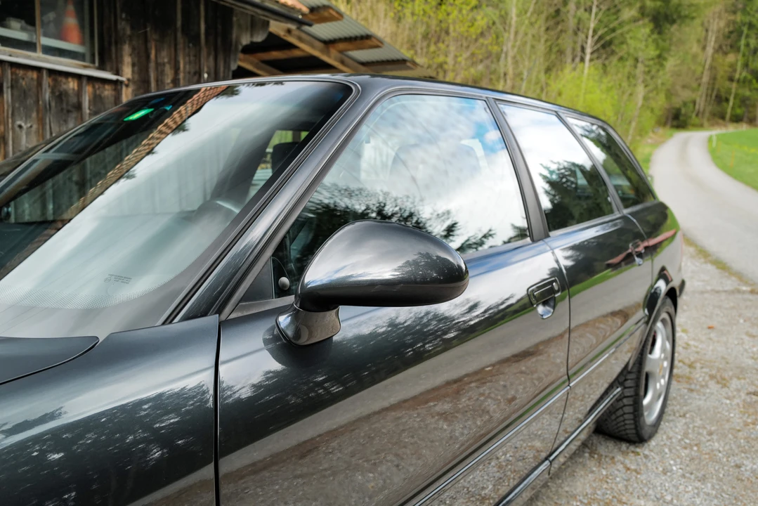 1995 Audi RS2 Avant - Image 19 of 31