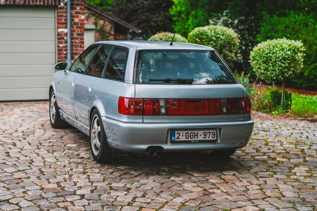 1995 Audi RS2 Avant - Image 7 of 31