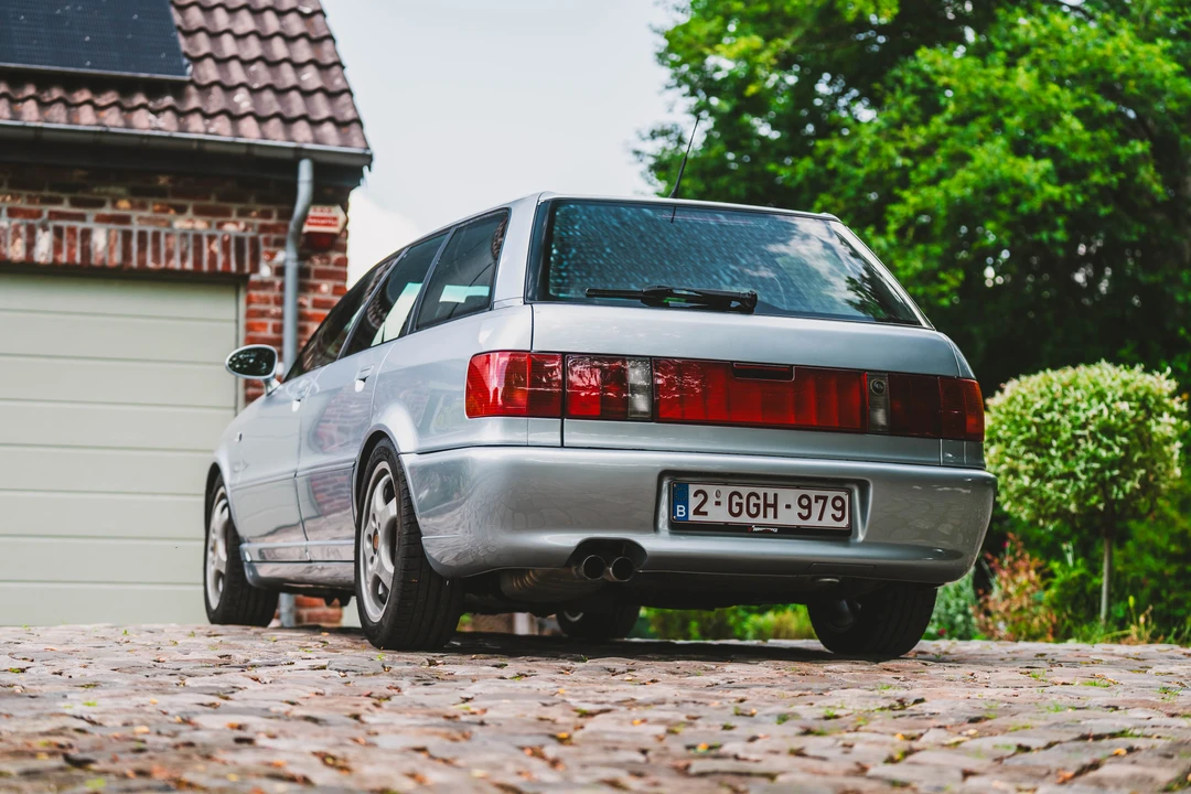 1995 Audi RS2 Avant - Image 14 of 31