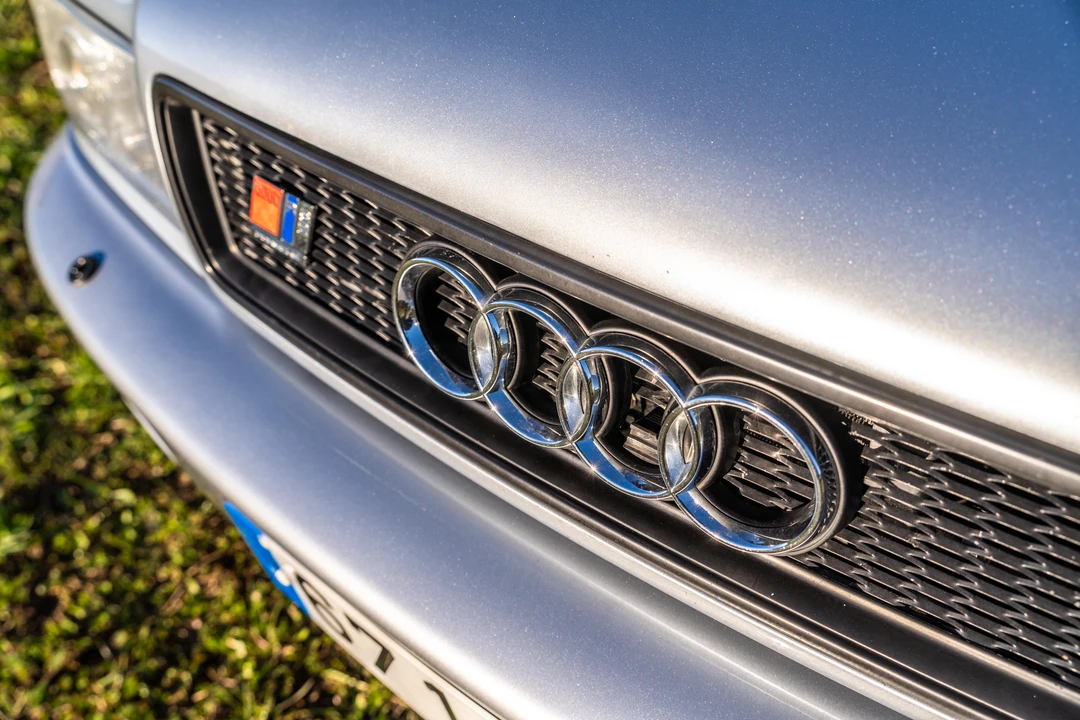 1995 Audi RS2 Avant - Image 26 of 31
