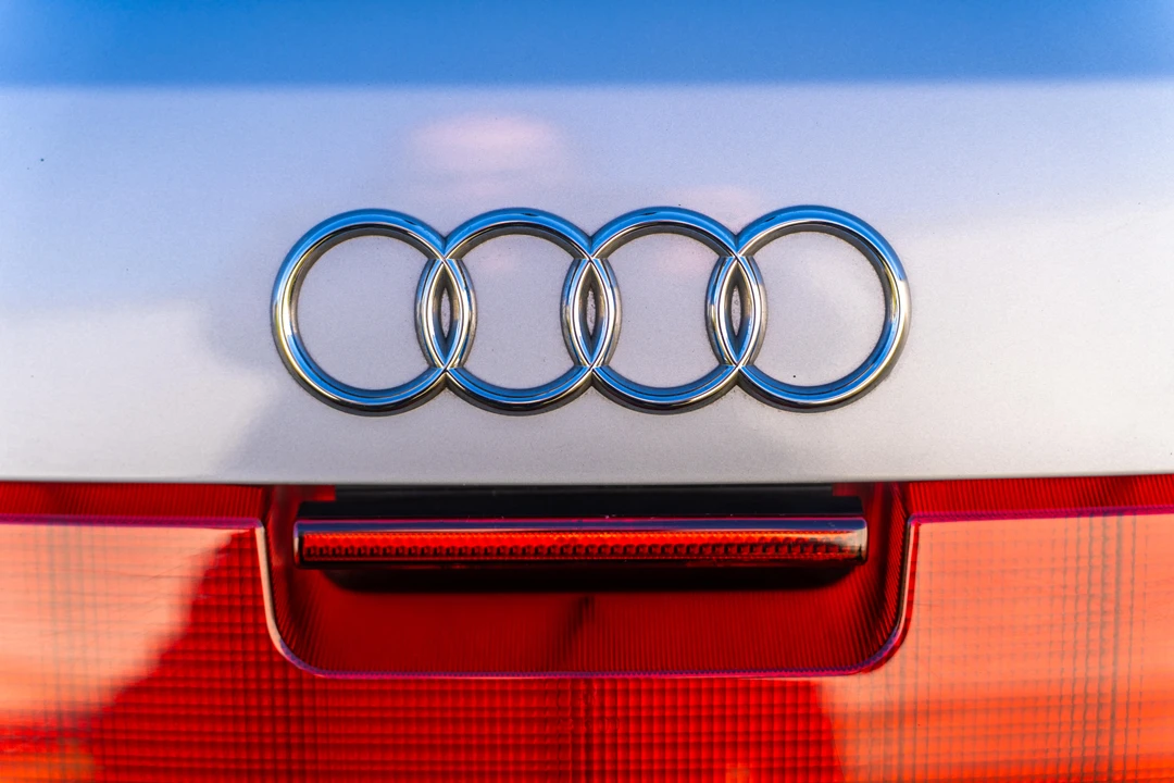 1995 Audi RS2 Avant - Image 29 of 31