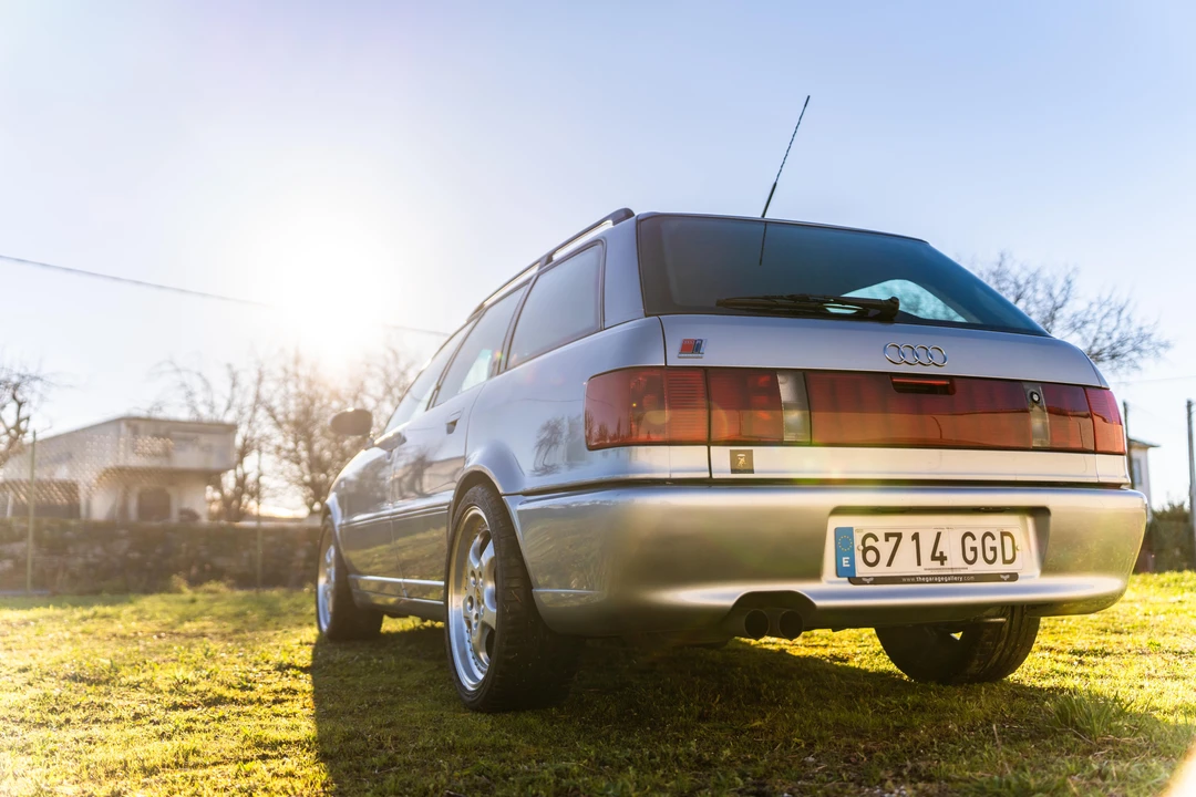1995 Audi RS2 Avant - Image 13 of 31