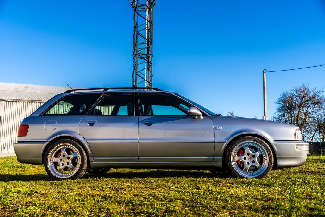1995 Audi RS2 Avant - Image 4 of 31