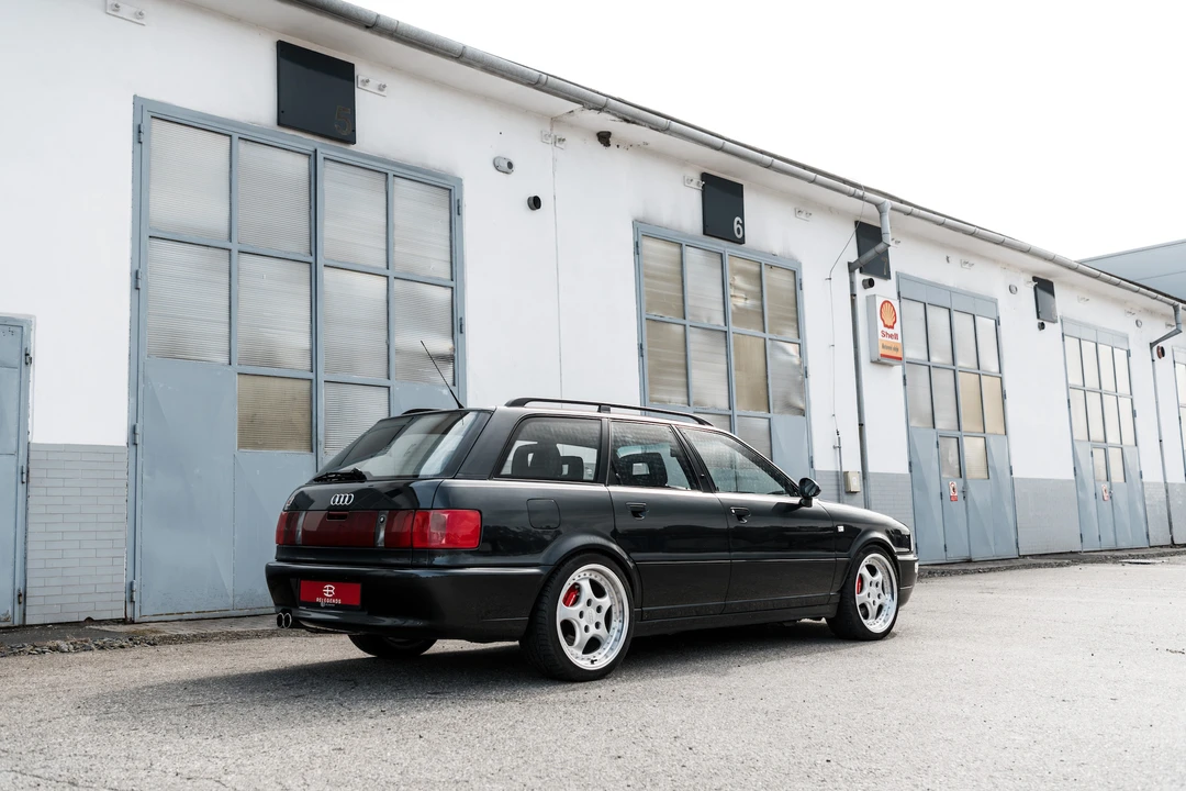 1995 Audi RS2 Avant - Image 15 of 31
