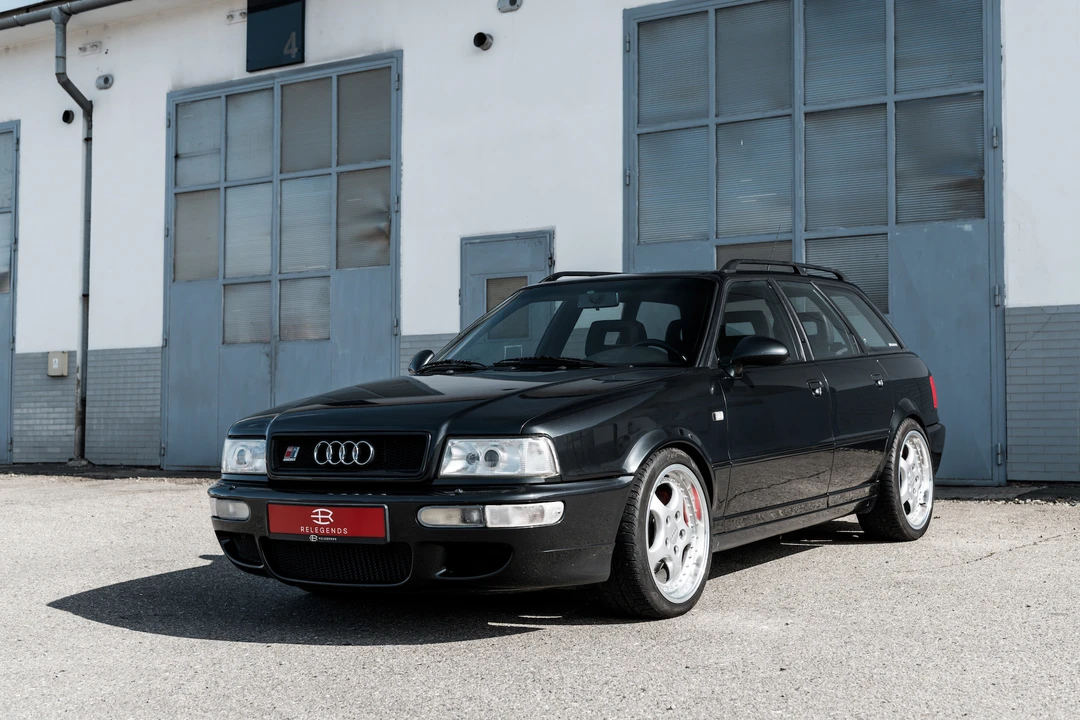 1995 Audi RS2 Avant - Image 12 of 31
