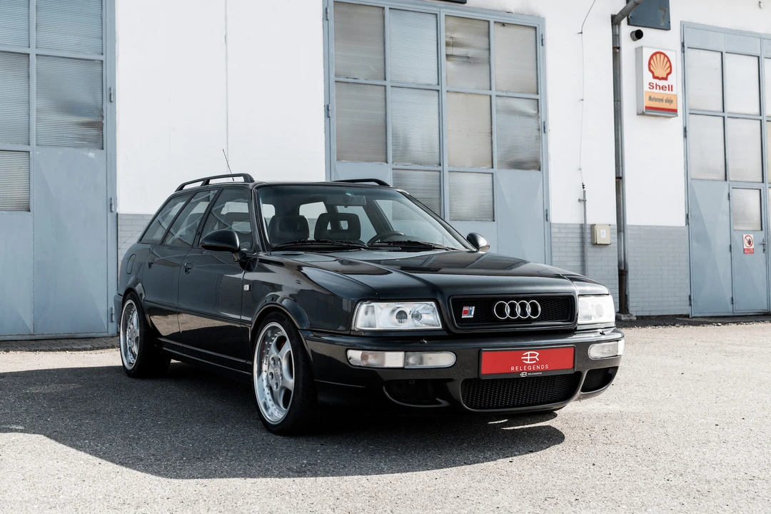 1995 Audi RS2 Avant - Image 17 of 31