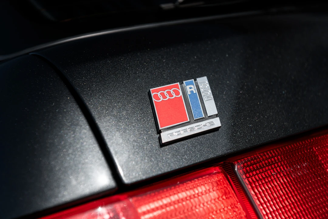 1995 Audi RS2 Avant - Image 26 of 31