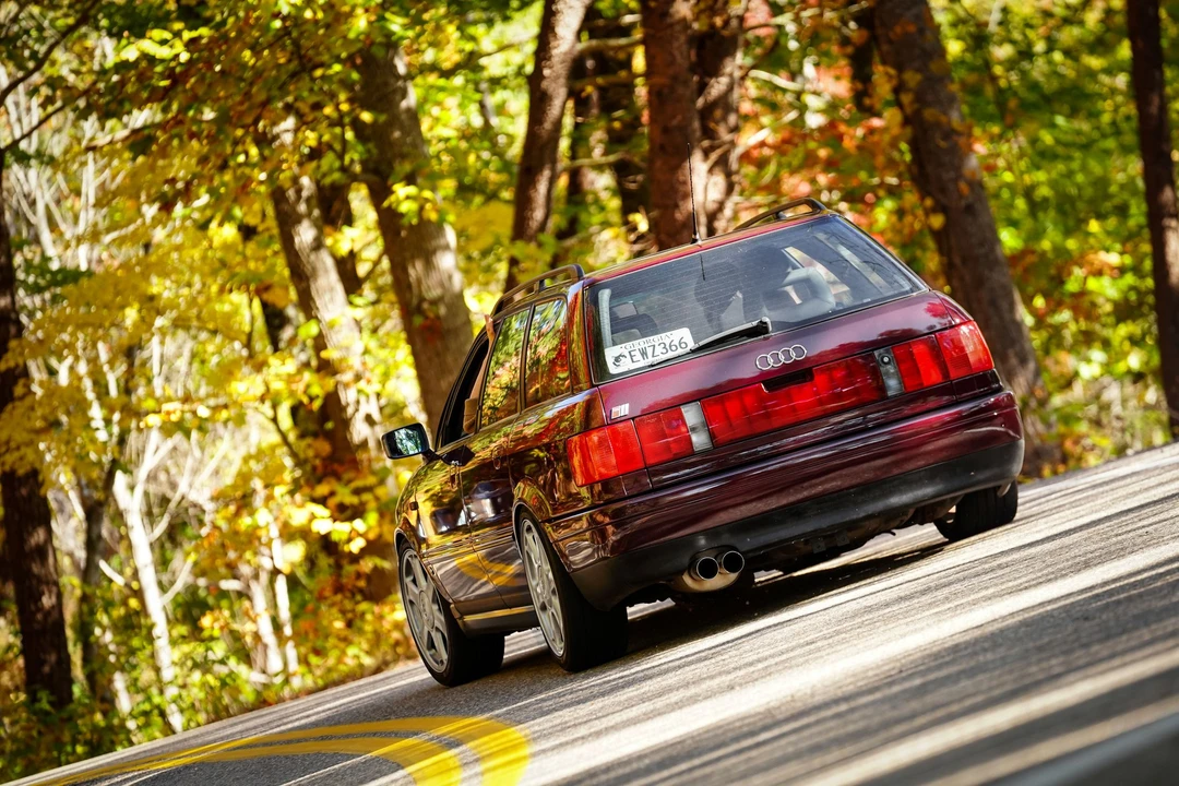 1995 Audi S2 - Image 2 of 14