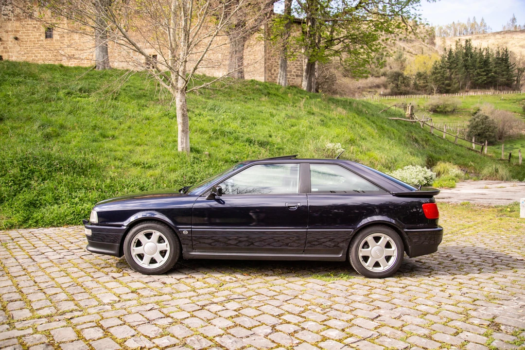 1995 Audi S2 - Image 8 of 31