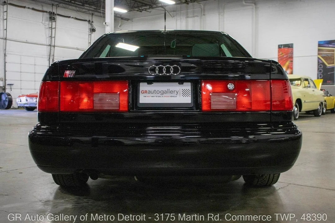 1995 Audi C4 S6 - Image 6 of 12