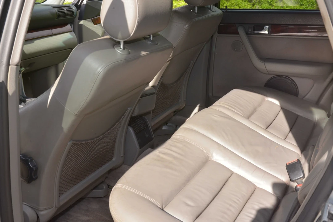 1995 Audi C4 S6 - Image 19 of 31