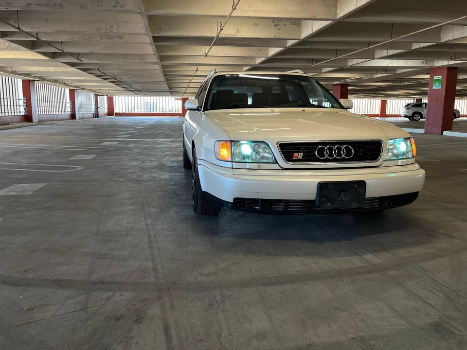 1995 Audi RS2 Avant - Image 21 of 31
