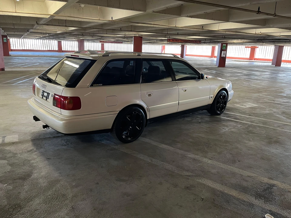 1995 Audi RS2 Avant - Image 15 of 31