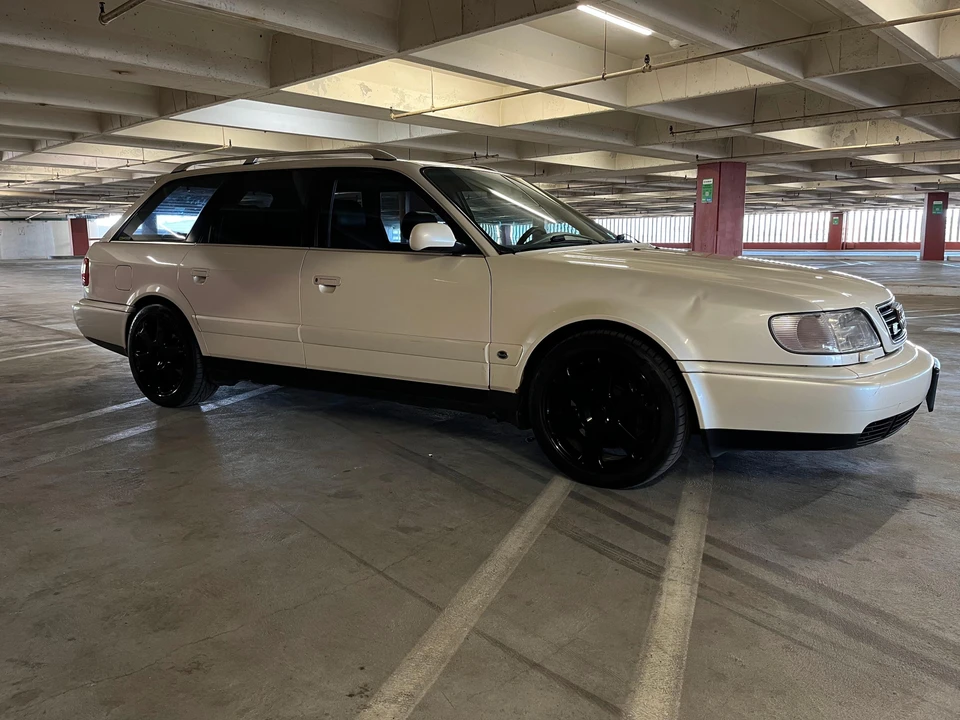 1995 Audi RS2 Avant - Image 18 of 31