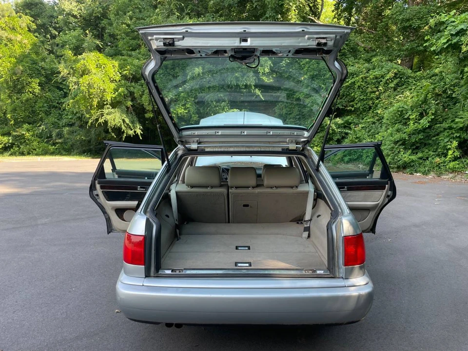 1995 Audi C4 S6 - Image 8 of 24