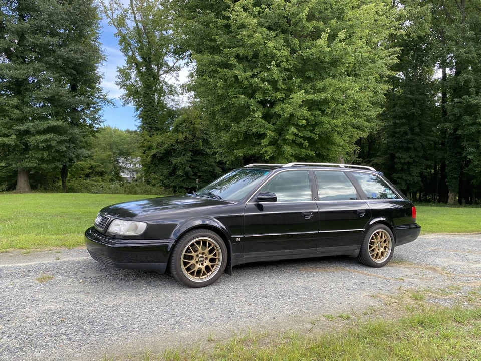 1995 Audi C4 S6 - Image 2 of 31