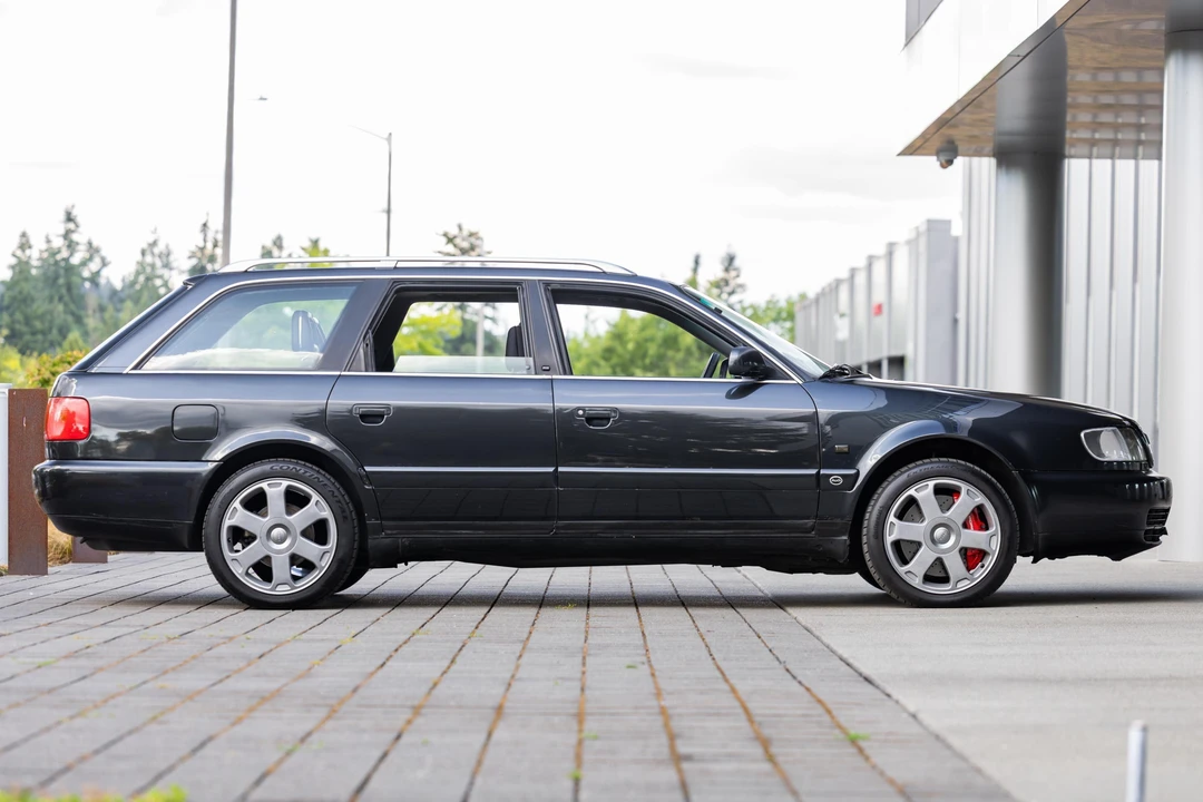 1995 Audi C4 S6 - Image 3 of 31