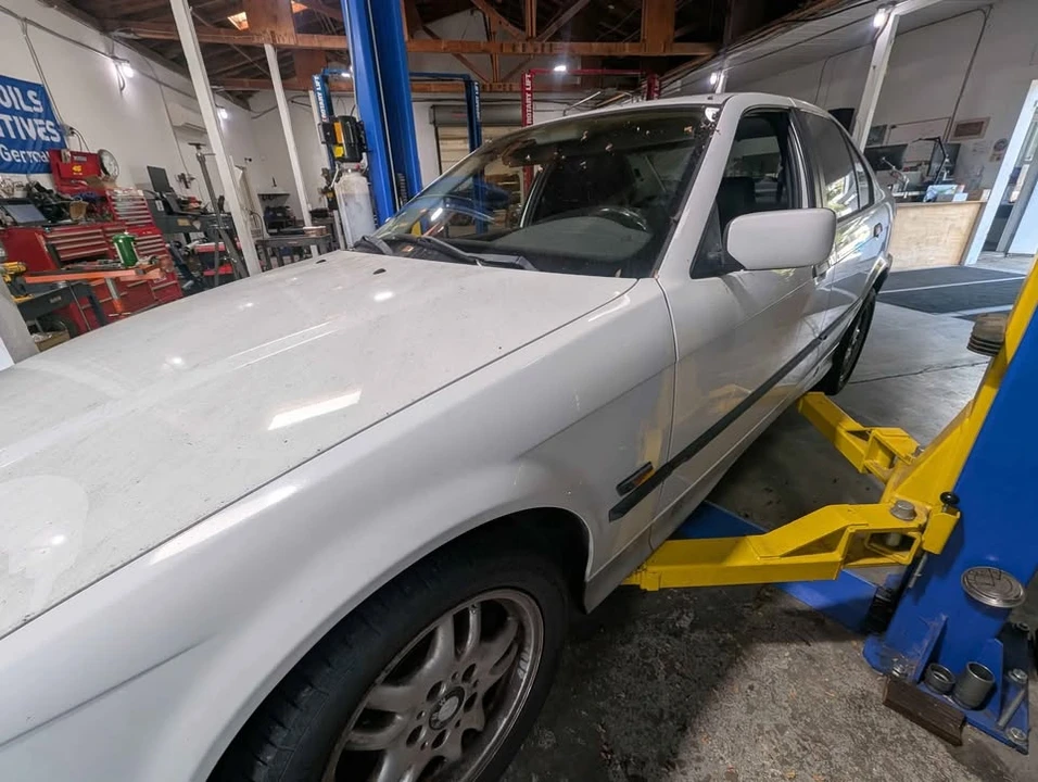 1995 BMW E36 3 Series - Image 15 of 20