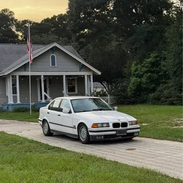 1995 BMW 3 Series 318i Sedan 4D