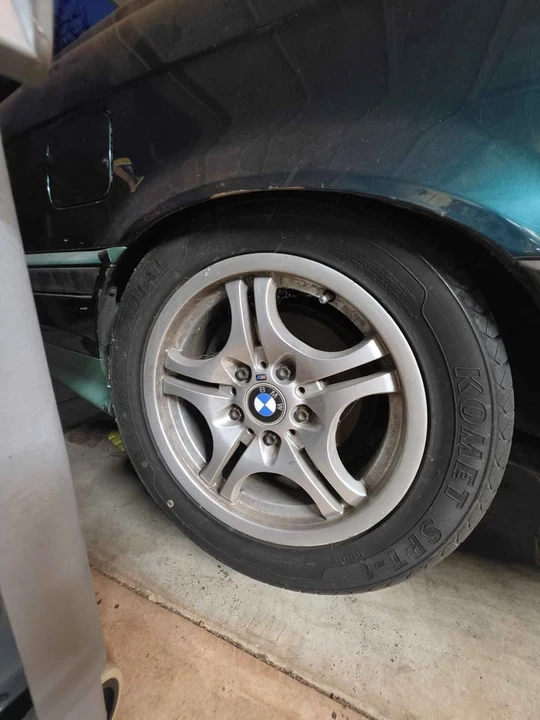 1995 BMW E36 3 Series - Image 8 of 17
