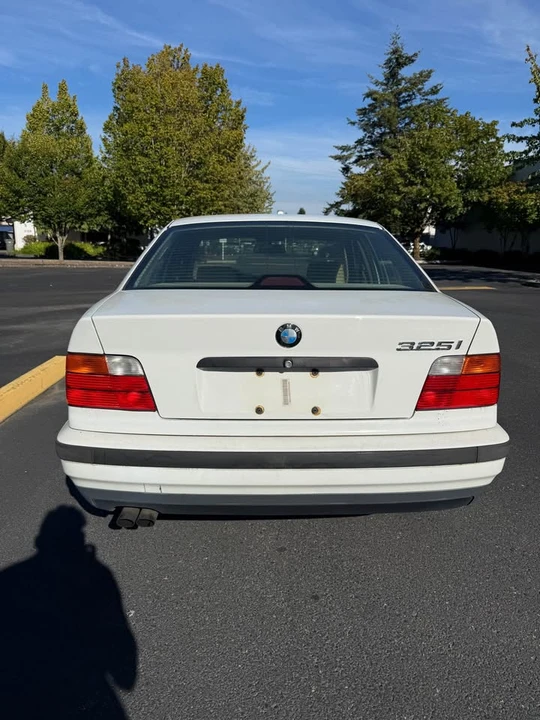 1995 BMW E36 3 Series - Image 8 of 16