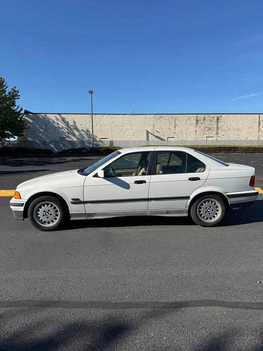 1995 BMW E36 3 Series - Image 5 of 16