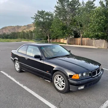 1995 BMW 325is