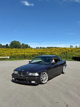 1995 BMW 325i Convertible