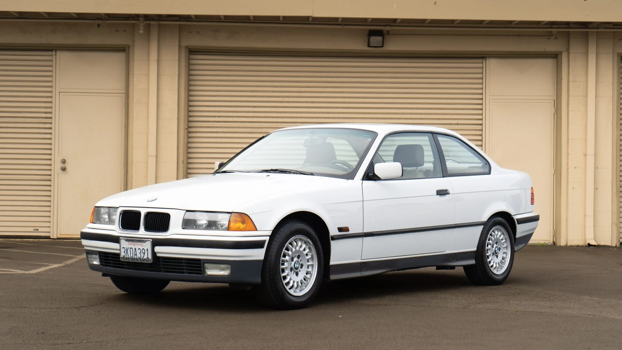1995 BMW E36 3 Series - Image 4 of 31