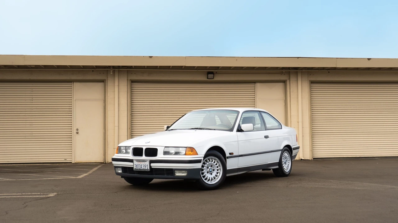 1995 BMW E36 3 Series - Image 7 of 31