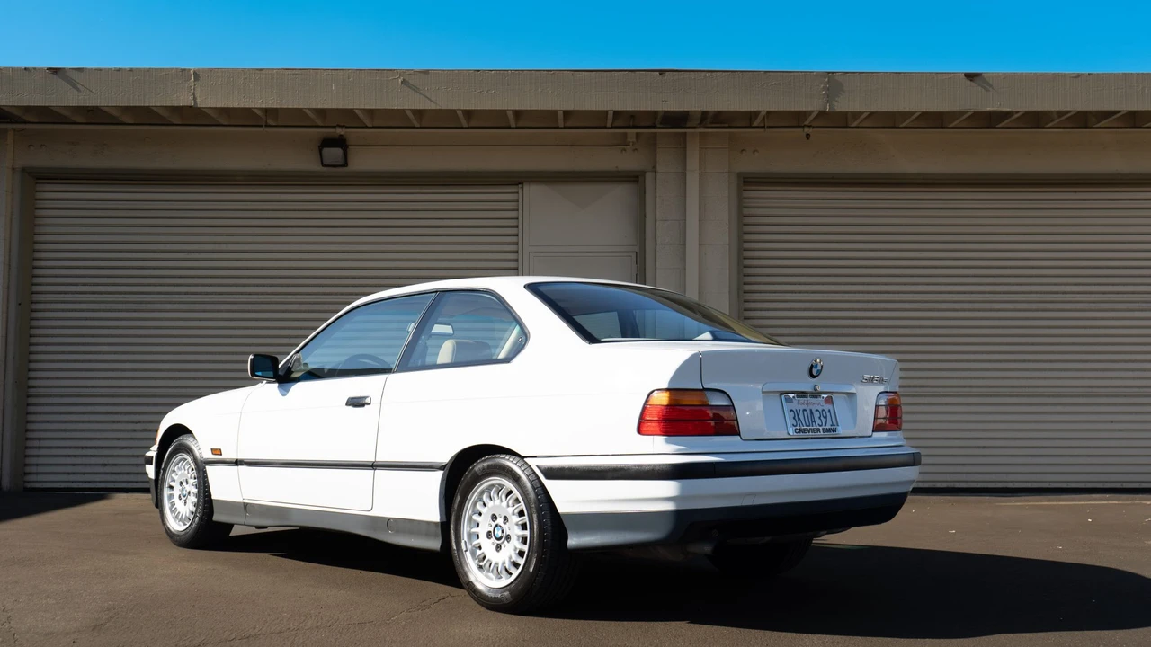 1995 BMW E36 3 Series - Image 28 of 31