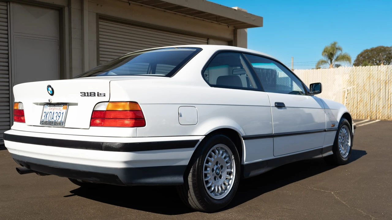 1995 BMW E36 3 Series - Image 22 of 31