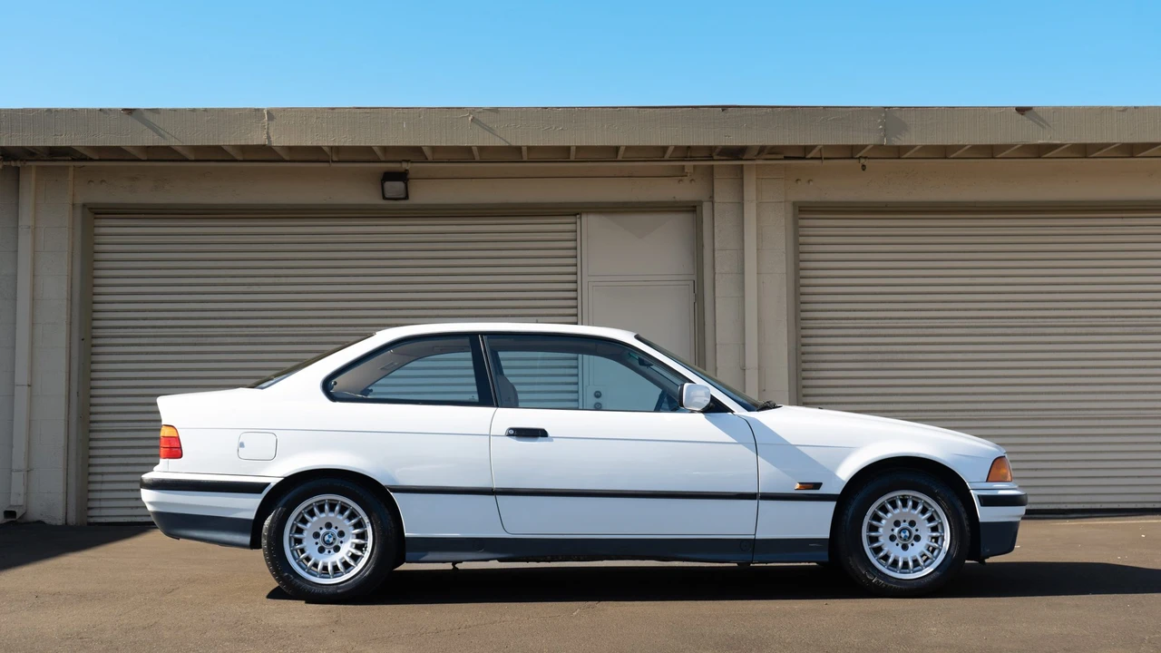 1995 BMW E36 3 Series - Image 18 of 31