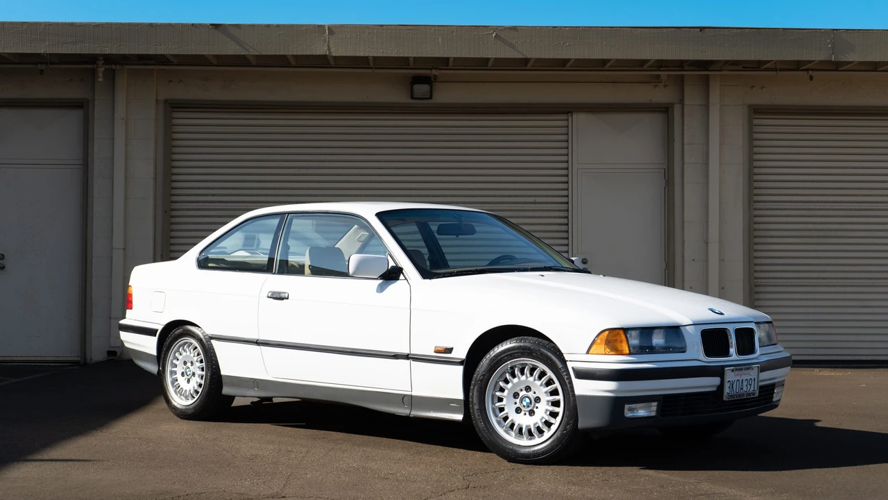 1995 BMW E36 3 Series - Image 14 of 31