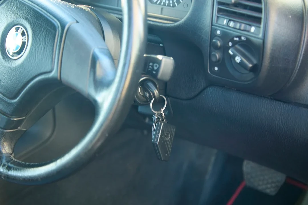 1995 BMW E36 3 Series - Image 8 of 30