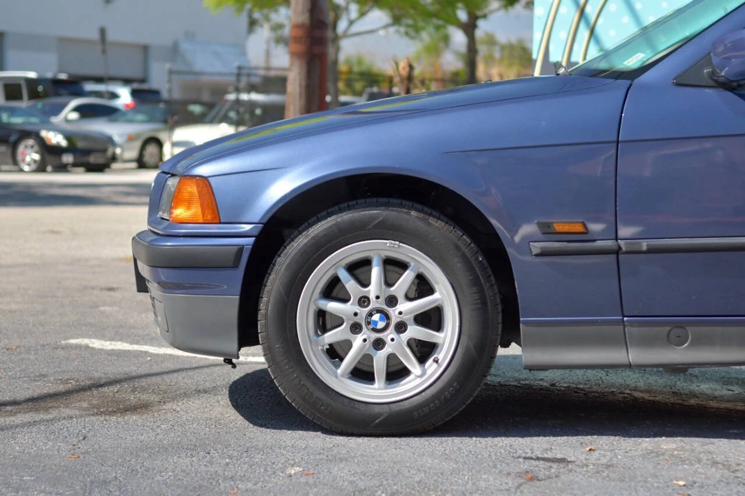 1995 BMW E36/5 3 Series Compact - Image 6 of 12