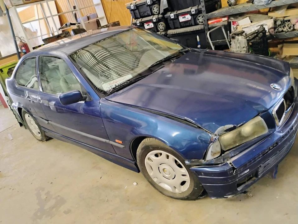 1998 BMW E36/5 3 Series Compact - Image 5 of 9